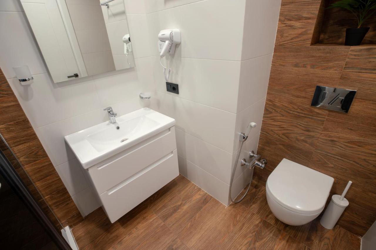 Gq Premium Apartments In Alliance Palace Батуми Экстерьер фото